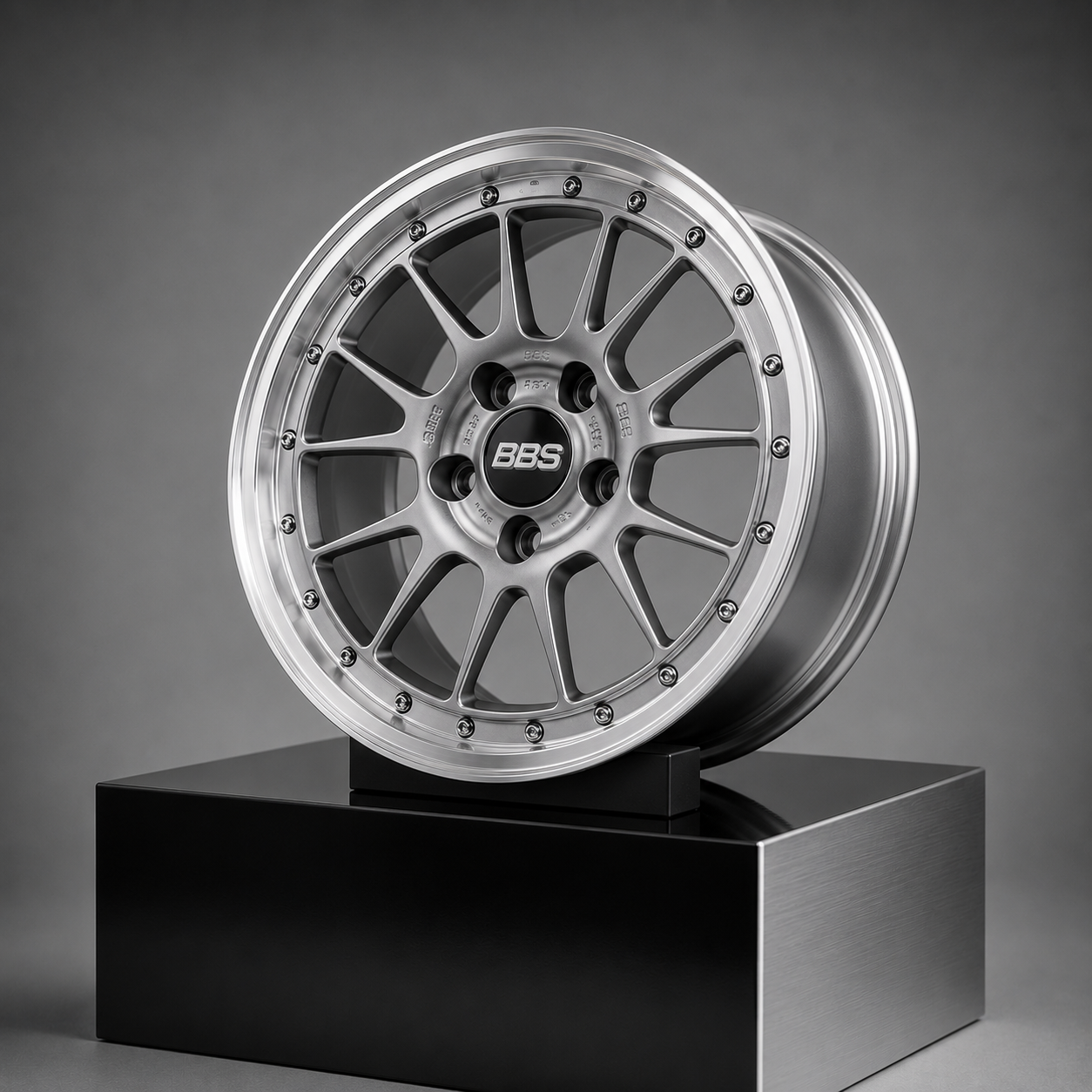 BBS LM-R | Platinum Grey